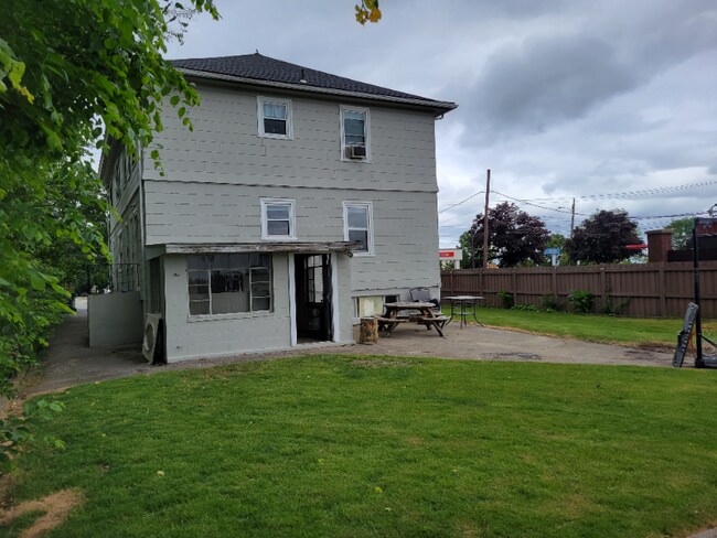 Photo - 24 Kilvert St Unit 1