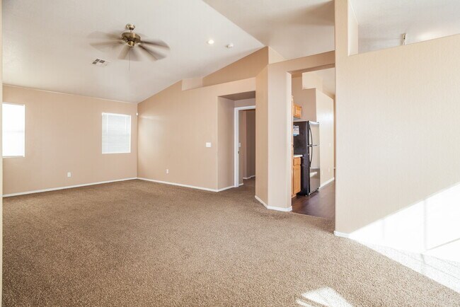 Photo - 7260 Golden Star Ave