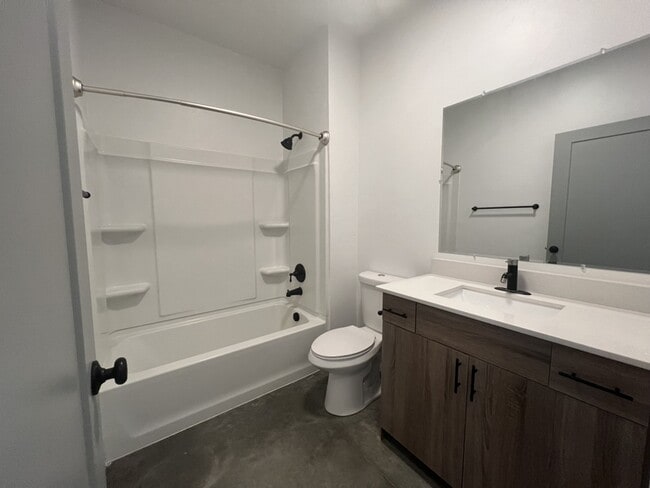 Photo - 3359 S 900 E