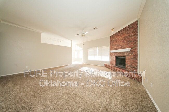 Photo - 400 Coalbrook Dr