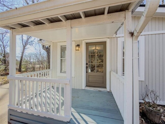 Photo - 2317 Ford White Rd