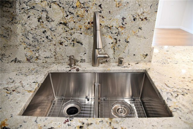 Photo - 23318 Sesame St Unit R