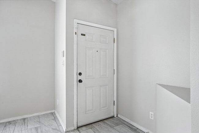 Photo - 6505 Evesham Rd NW