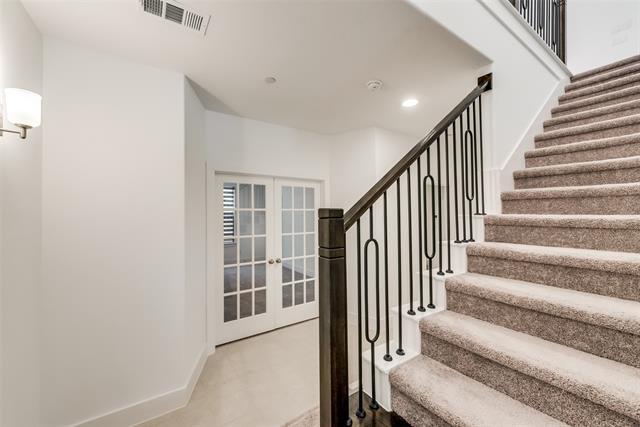 Photo - 104 Harwood Dr