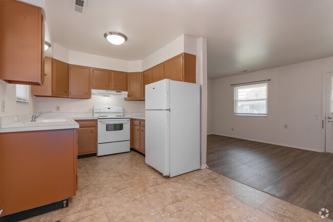 1BR, 1BA - Kitchen