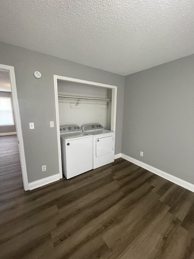 Photo - "Charming 2-Bedroom Retreat on Hutchens Rd...