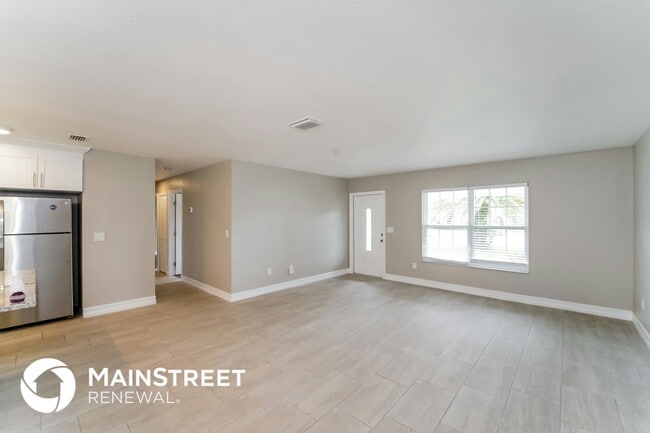 Photo - 5666 Orpha St