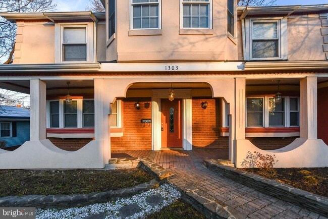 Photo - 1303 Port Echo Ln