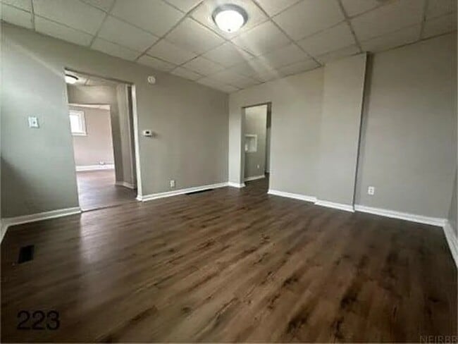 227 Allen St Unit 223
