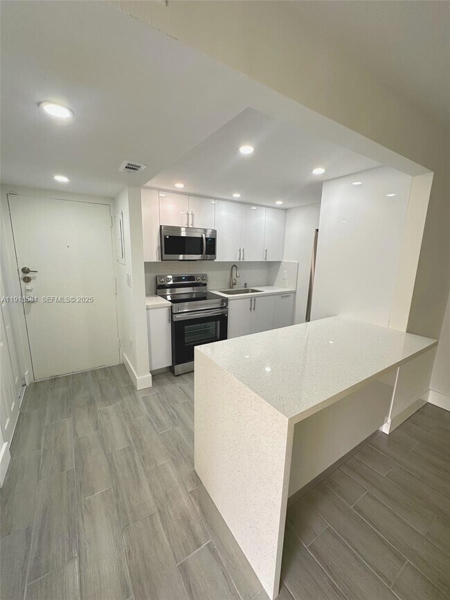 Photo - 14201 N Kendall Dr Unit 412D