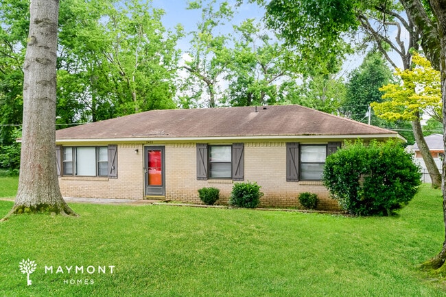 Photo - 2403 Yorkshire Cir SW House