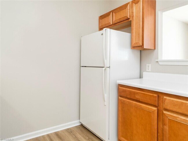 Photo - 3010 Winston Dr Unit 3010