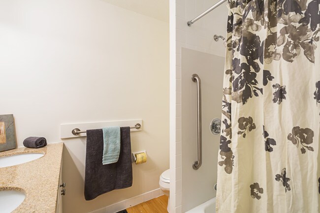 Photo - Bush Gardens