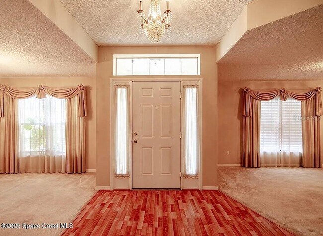 Photo - 778 Hamm St NW