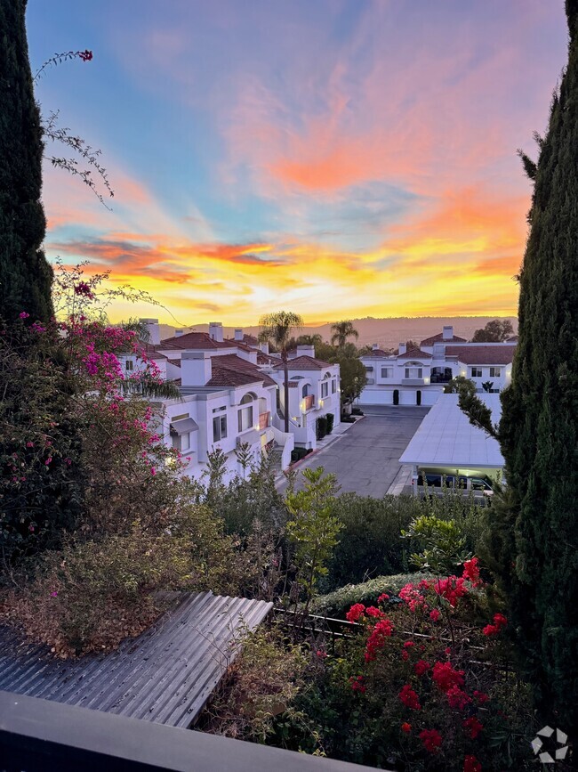 Building Photo - 28195 La Gallina Unit Amazing View-Pool-Hot tub Rental