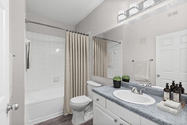 Benton Pointe apartments — community photo