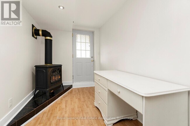 Photo - 7170 Para Pl