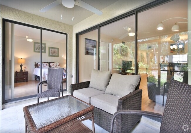 Building Photo - 4819 Winslow Beacon Unit 4819 Rental