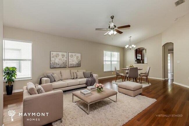 Photo - 911 Seminole Sky Dr