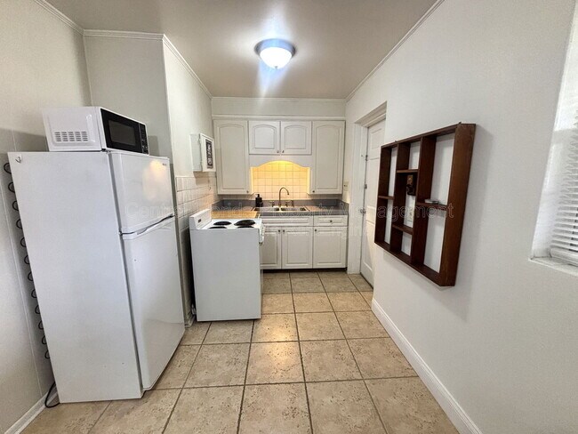 Photo - 1212 Jamajo Blvd