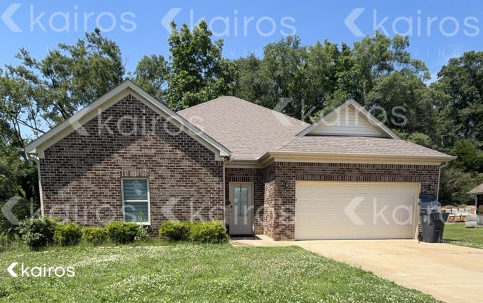 Photo - 284 Elm Way
