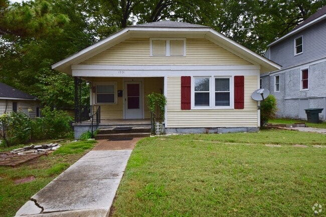 Building Photo - 1 bed, 1 bath near Cooper Young Rental