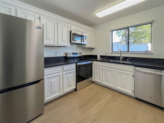 Photo - 4001 S Beneva Rd Unit 416