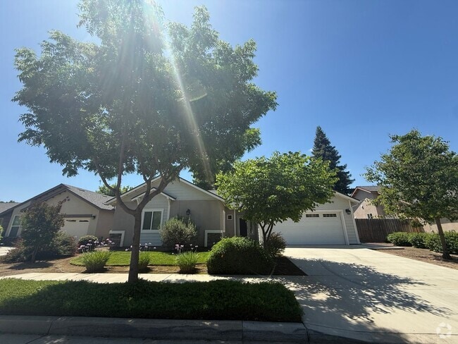 Building Photo - harming 3 bedroom, 2 bathroom single-story... Rental