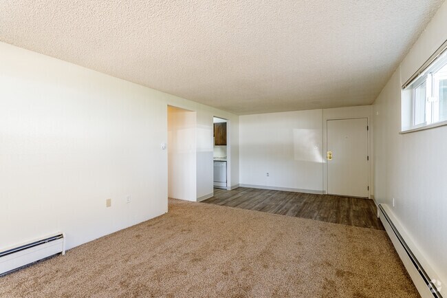 2HAB,1BA-850 ft²