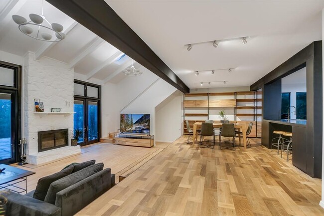 3909 Ranch Creek Dr