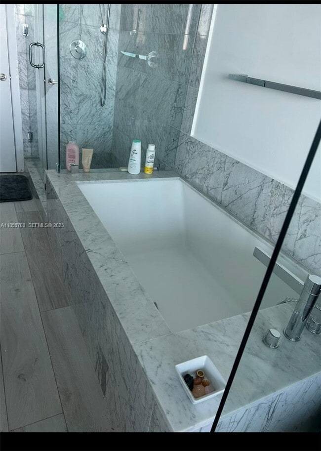 Photo - 480 NE 31st St Unit 905