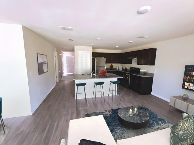 Photo - 39 Underwood Trl