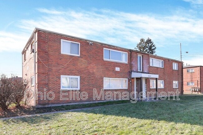 Photo - 3605 Cushing Dr