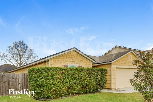 Photo - 3843 Falcon Crest Dr