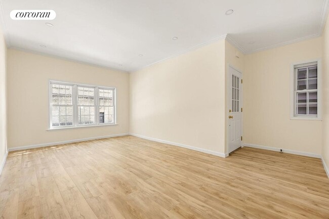 Building Photo - 40-30 58th St Rental