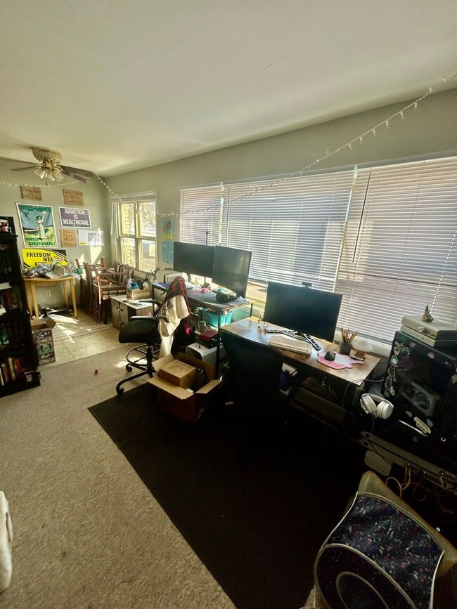 Photo - Available September! - 1 Bed 1 Bath Apartment Unit 17