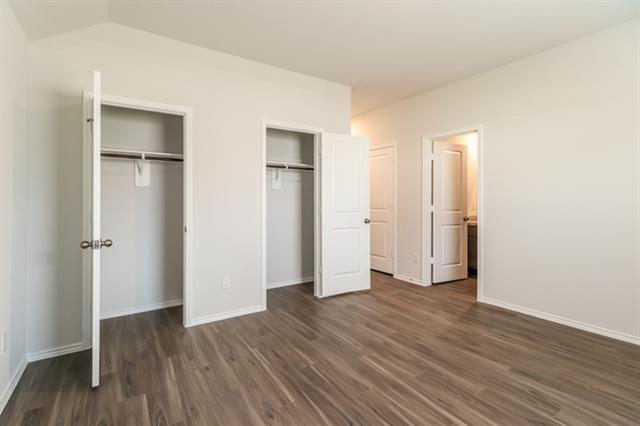 Photo - 513 Thompson Pl