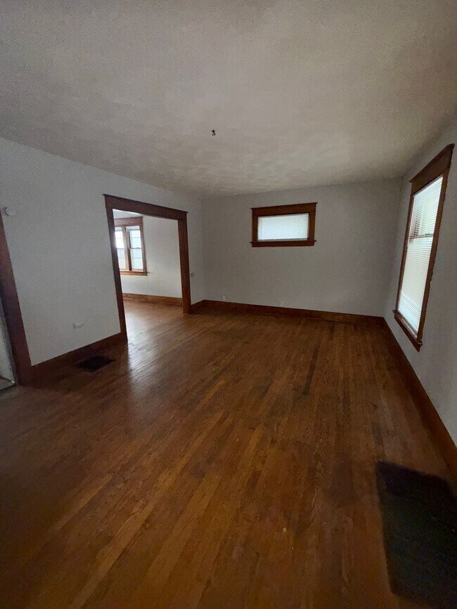 Photo - New Listing!!!