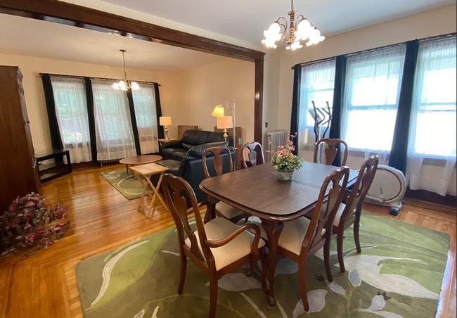 Photo - 25 Bridgeport St Unidad Apt 3