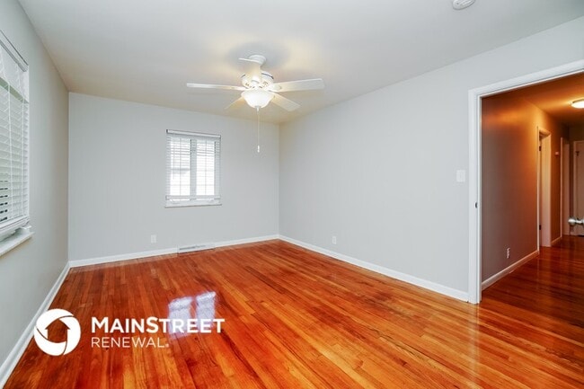 Photo - 9548 Brookside Dr