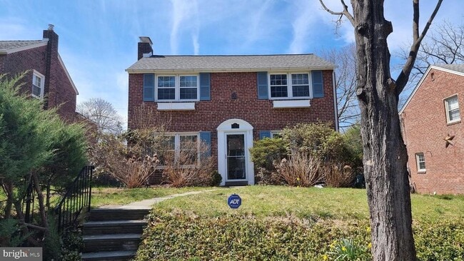 Building Photo - 252 Crosshill Rd Rental