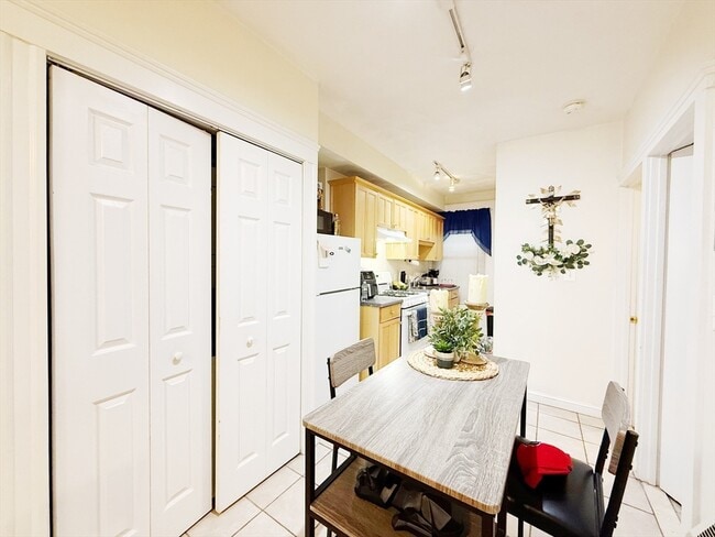 Photo - 73 Division St Unit 1