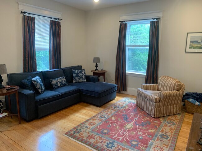 Photo - 1120 Beacon St Unit 2D