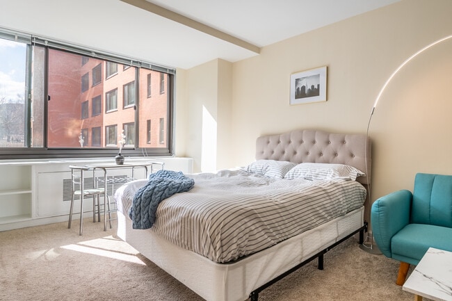 1021 Arlington Blvd Unit 435