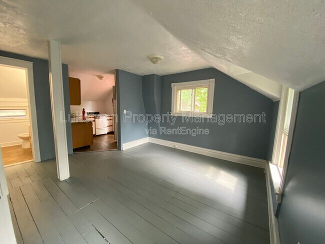 Photo - 1020 W Kalamazoo Ave Unit 3