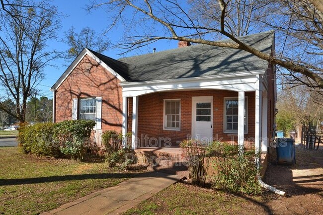 Photo - 3701 Turrentine St House