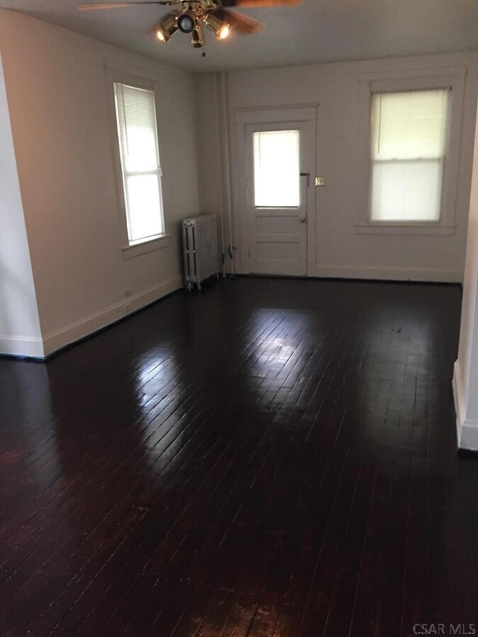 Photo - 921 Bucknell Ave