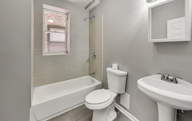 3829 W Maypole Ave Unit 1