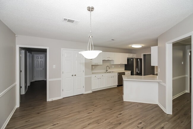 Photo - 1506 Appling Wood Cove S