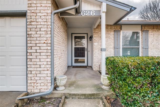 Photo - 626 Shadyglen Dr House